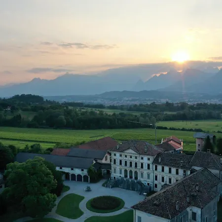 Di Modolo - Cortile Della Latteria *