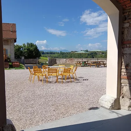 Di Modolo - Cortile Della Latteria