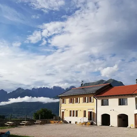 Фермерский дом Di Modolo - Cortile Della Latteria Беллуно