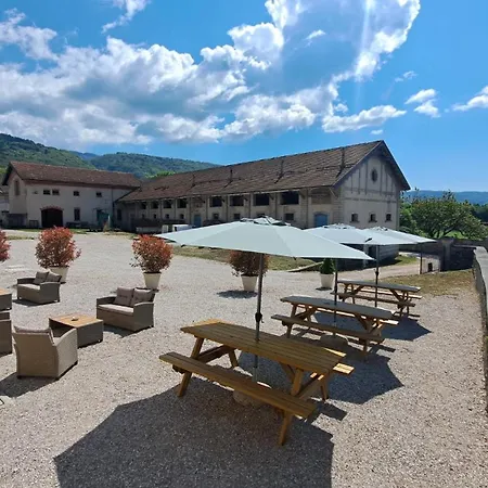 Di Modolo - Cortile Della Latteria *