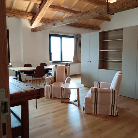 Di Modolo - Cortile Della Latteria