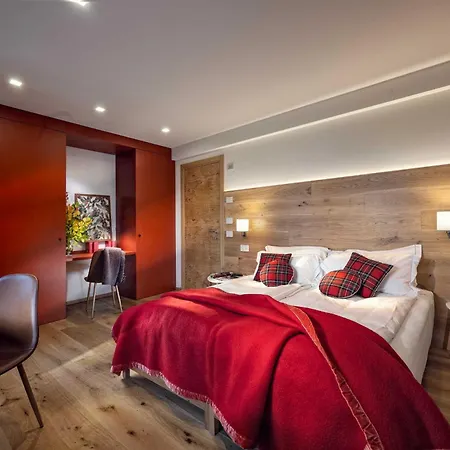 Di Modolo - Cortile Della Latteria * Беллуно