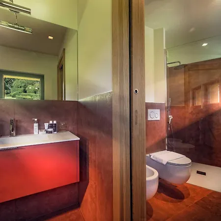 Di Modolo - Cortile Della Latteria *